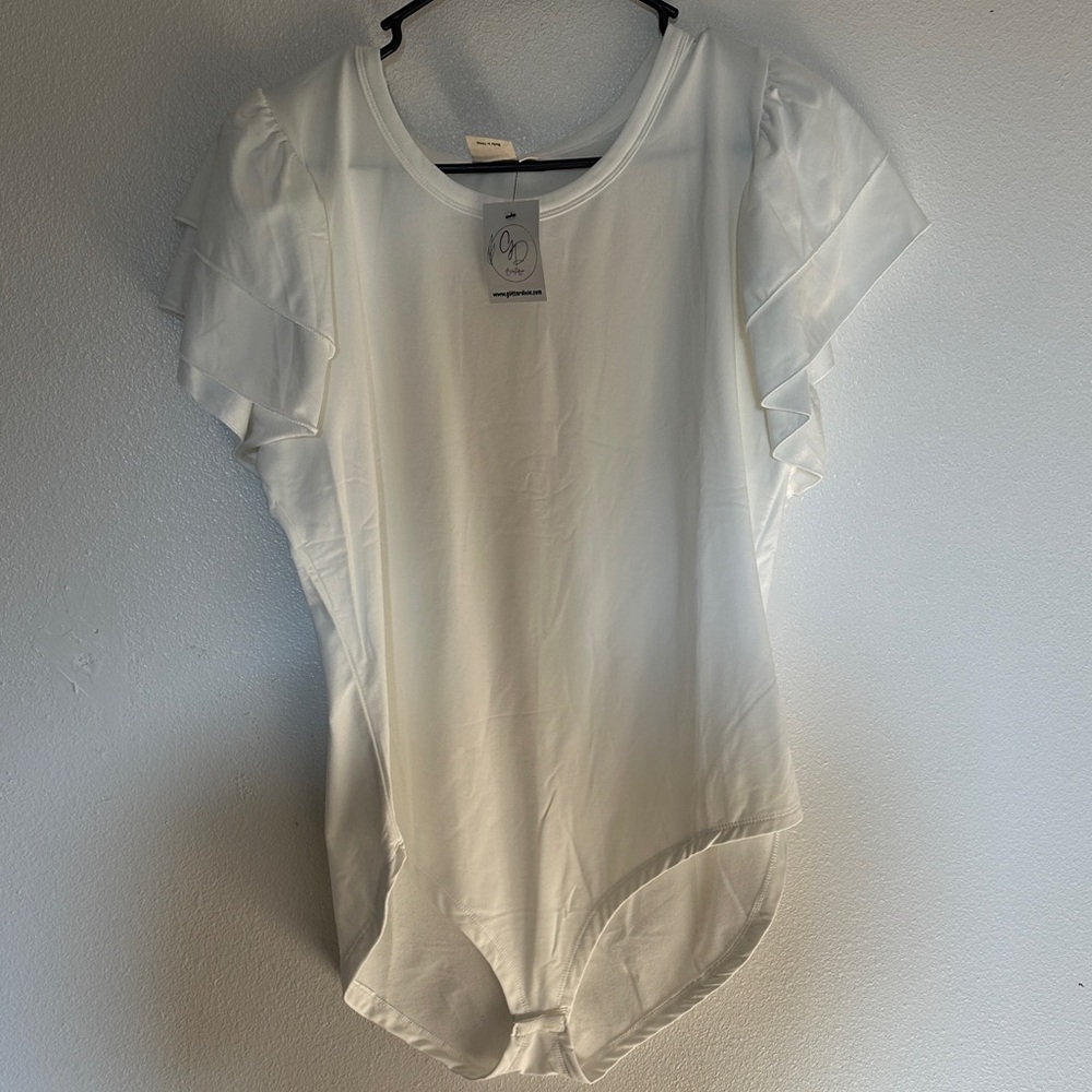 Elegant White Ruffle Sleeve Women's Top